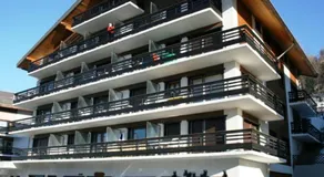 Ferienwohnung mit Terrasse, Garten und Pool | Bergblick - Image 4