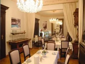 Villa Boutique Hotel - Image 2