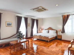 Chez Moi Bangkok Private Executive Residence Sukhumvit 26 - Image 5