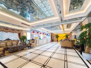 Ten Hoe Hotel - Image 2