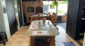 Hostel Suite Home - Image 4