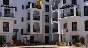 Puerto Duquesa fancy condo overlooking Marina - Image 3