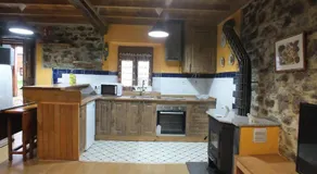 Apartamentos Rurales Casa Llucas - Image 4