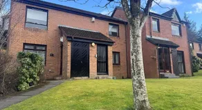 Upper Glasgow Apartment - Image 5