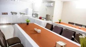 Arman Apart Hotel - Image 5