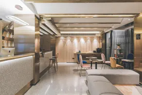 Atour X Hotel The Bund East Nanjing Road - Image 3