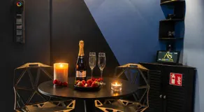 Suite AdawaSPA - Sauna, Hammam et SPA privatifs - Image 5