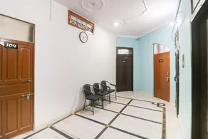 Flagship Xpress Stays Near Munshi Pulia Metro Station - Image 2
