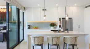 Pinetree Penthouse By Coast Hosting - Image 4
