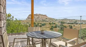 KOUROS STONE SUITES - Image 4