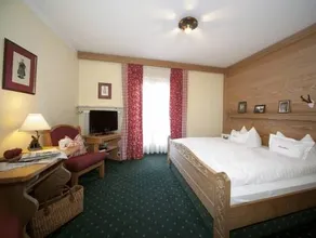 Gasthof-Hotel Dannerwirt - Image 2