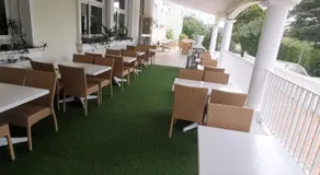 Hôtel Madame Mère Saint Florent - Image 4