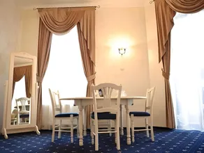 Hotel Carol - Vatra Dornei - Image 3
