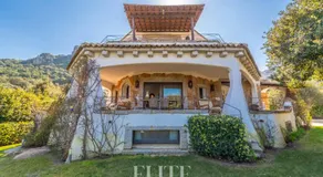 Elite Collection Villa Emerald Aura - Image 4