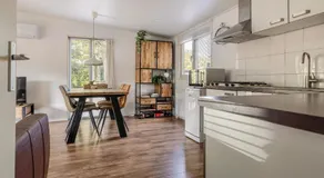 Charming Home, Fenced Garden - Image 2