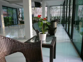 T3 House - Image 2
