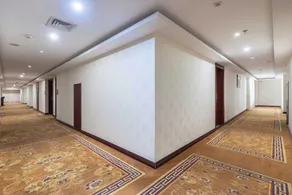 Donglan Dongsheng International Grand Hotel (Wei Baqun Memorial Hall Cultural Square) - Image 4