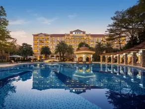 Grand New Century Hotel Dongjiang Huizhou - Image 3