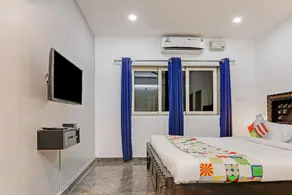 OYO Home 26604 Alluring Studios Nerul - Image 2