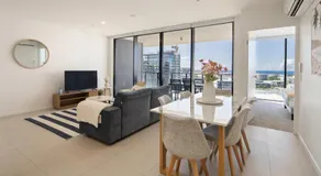 Brand New 3BR with Sea Views - Walk to Beach and Shops - Image 3