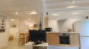 Apartment 55 m2, sunny garden & pool in Villa 1905 - Image 2