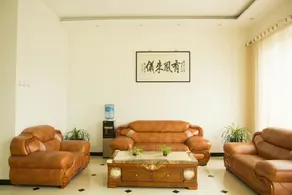 Vina Hotel Business - Image 3