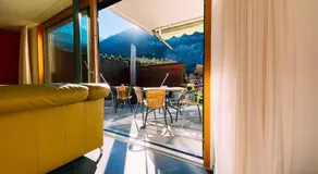 Swiss House with Mountain Views - Image 2