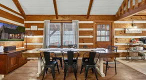 Waterfront cabin w fireplace,hot tub & BBQ grill - Image 3