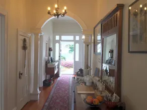 Chelsea House Bed & Breakfast - Image 3
