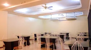 Metro Park Hotel Mandaue - Image 2