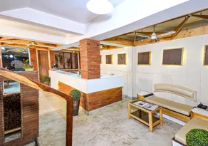 Mayur Hotel Bar And Restaurant - Image 5