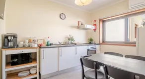 Maia Oporto Suites - Image 4