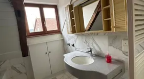 Good N8 Apartment - Image 2