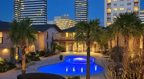 Saltwater Pool 2BR Near Galleria Walkable, Stylish & Central Marquee Uptown - Image 4