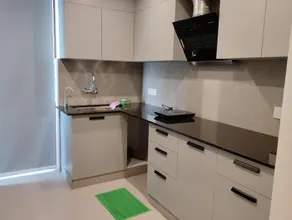 The Midtown luxury apartment - Image 4