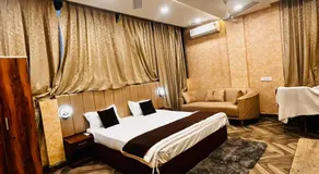 Hotel Naayra - Image 2