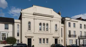 Number 19 Chapel Court - Image 5