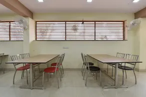 Collection O Ashoka Hotel & Restaurant - Image 3