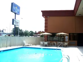 A VICTORY INN - WEST DEARBORN - Image 3