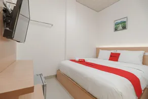 RedDoorz near Puskesmas Sei Jang Tanjung Pinang - Image 1