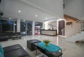 kahai beach hotel - Image 3