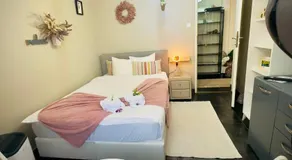 Private Place to Stay self check in-nonstop- NETFLIX-WIFI - Image 2