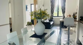 Belle Chambre Au fil de l'eau chambre d'hôte salon et cuisine partagés - Image 4