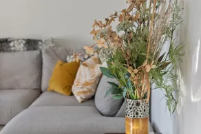 NEW Sleek & Spacious 1BD House with Garden Horsham - Image 2