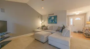 Bed & Birdie - New Vacation Rental - Close to golf course & downtown - Image 2