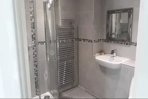 The Avenue Hotel Ltd - Image 2