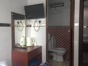 Sun Hua Hotel - Image 4