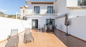La Reserva - Image 2
