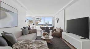 Fabulous New Beachfront Retreat with Beach Views - Image 2