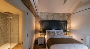 Home Farm House - Image 4
